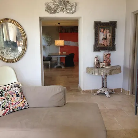 Provenceguesthouse L'agace